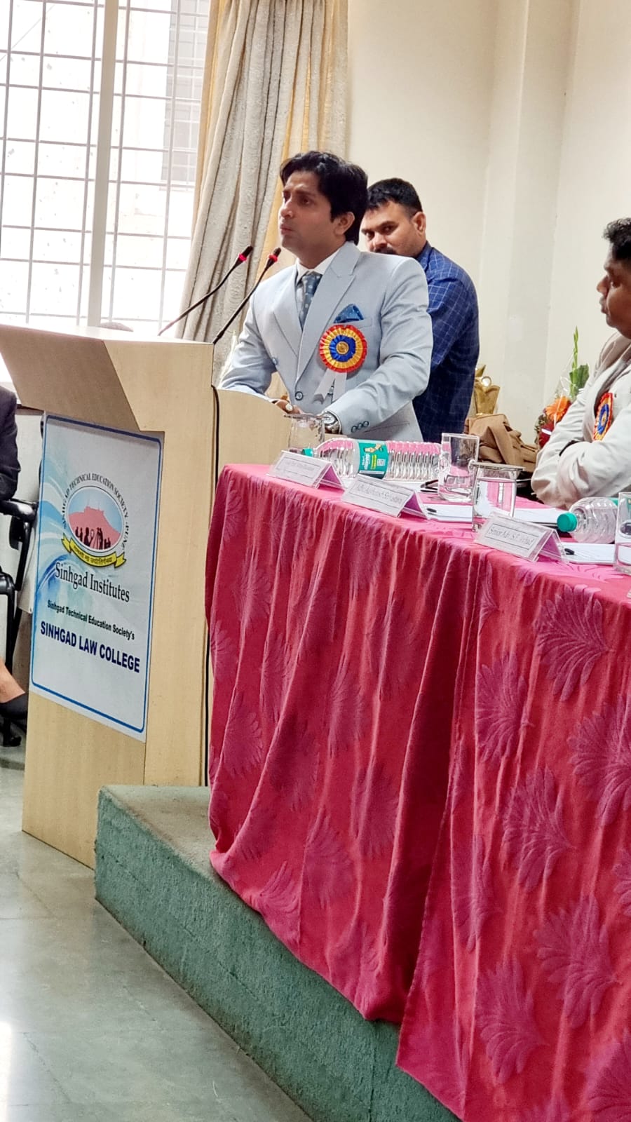 ADVOCATE AASHUTOSH SRIVASTAVA invited as Chief Guest by Sinhgad Law College and addressing all the aspiring law students