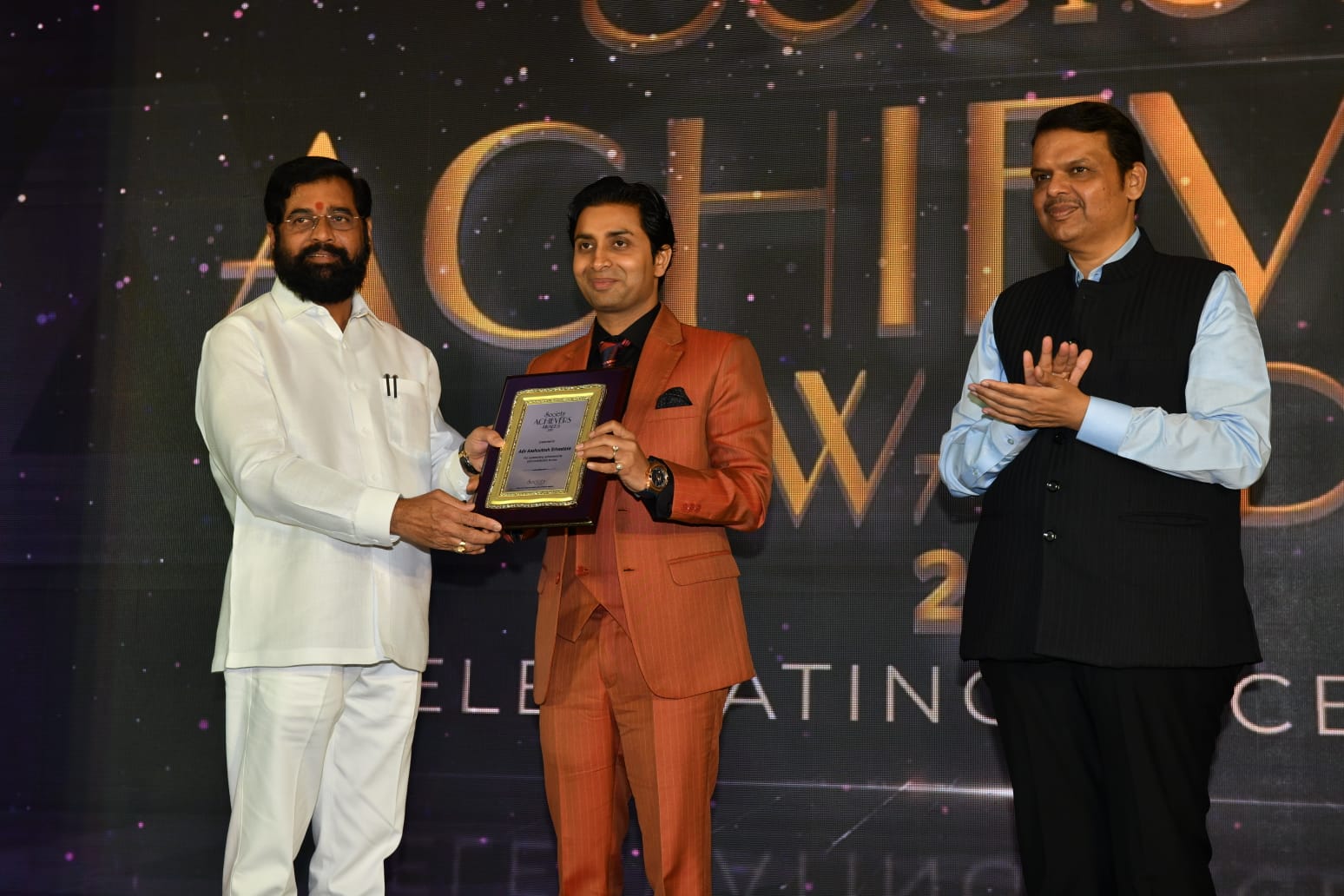 Adv Aashutosh Srivastava “Society Achievers Award” by the hands of Hon’ble CM Shri Eknath Shinde Ji and the Hon’ble Deputy Chief Minister of Maharashtra Shri Devendra fadanvis Ji